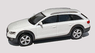 Audi A4 Avant allroad von Herpa