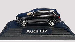Audi Q7 von Wiking