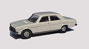 Audi 100 von Wiking