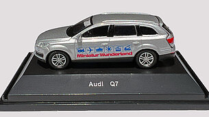 Audi Q7 von Welly 