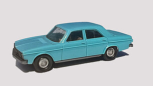 Audi 100 von Wiking
