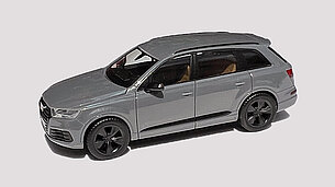 Audi Q7 von Herpa