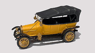 Audi 10/28 von Artitec