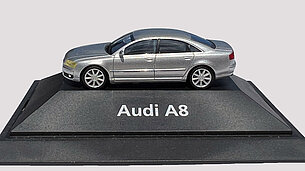 Audi A8 von Herpa