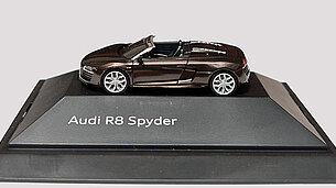 Audi R8 Spyder Bj. 2013 von Herpa