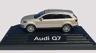 Audi Q7 von Wiking