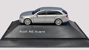 Audi A6 Avant von Herpa