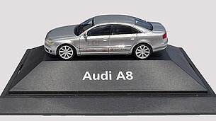 Audi A8 von Herpa