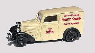 DKW F7 von Brekina